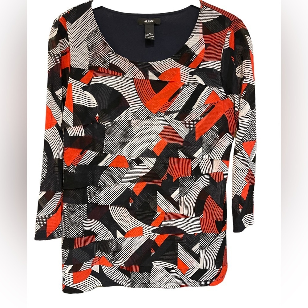 🖤NWT Alfani blouse size M from Macy’s. Black/Red/White w/ navy t-shirt lining.